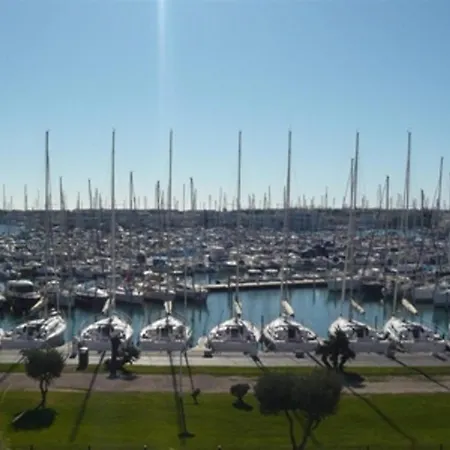 2 Pieces Avec Piscine, 4 Couchages A Port Camargue - Fr-1-731-137 * 勒格罗-迪鲁瓦