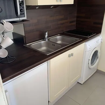2 Pièces Avec Piscine, 4 Couchages à Port Camargue - Fr-1-731-137 Appartement