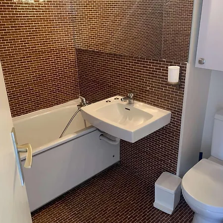2 Pièces Avec Piscine, 4 Couchages à Port Camargue - Fr-1-731-137 Le Grau-du-Roi