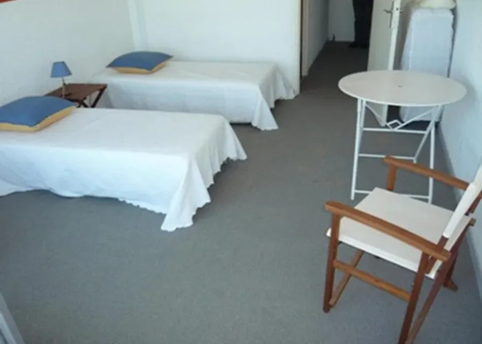 Apartamento 2 Pièces Avec Piscine, 4 Couchages à Port Camargue - Fr-1-731-137 Le Grau-du-Roi